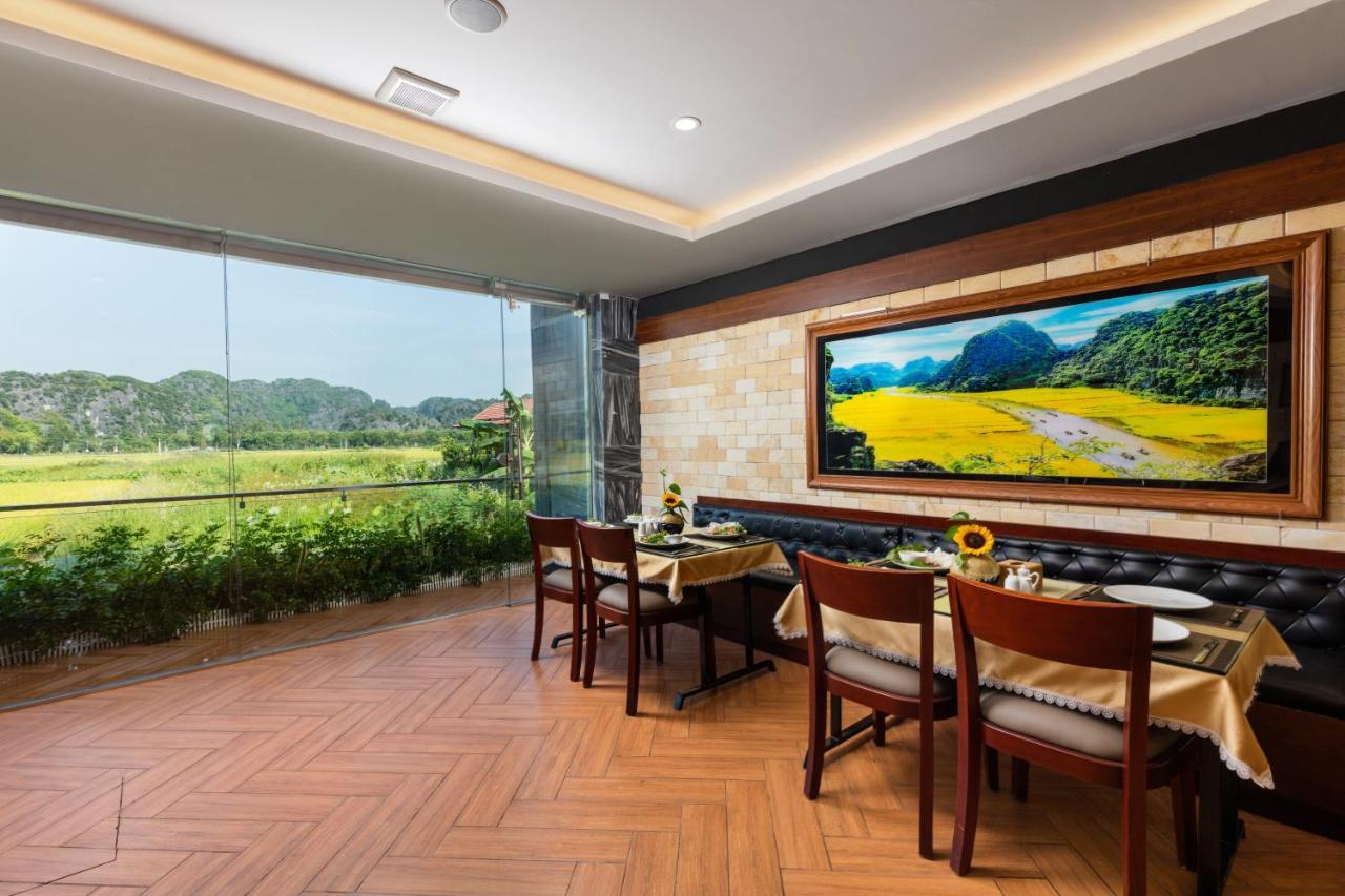 Liberty Hall Tam Coc Hotel & Villa นิญบิ่ญ ภายนอก รูปภาพ