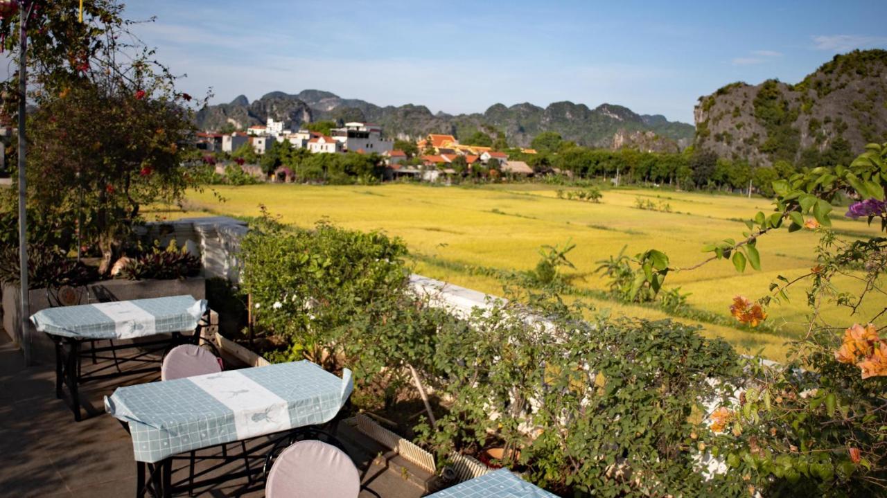 Liberty Hall Tam Coc Hotel & Villa นิญบิ่ญ ภายนอก รูปภาพ